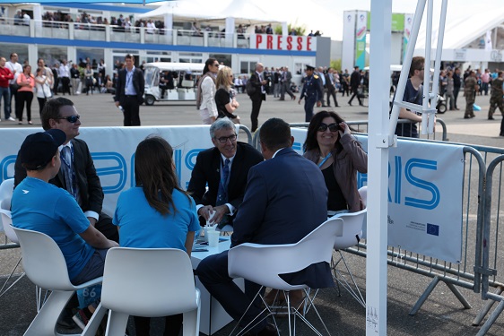 Silnik Williams FJ33-5A będzie napędzał FLARISA